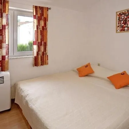 Wohnung Mit Garten Mit Gemeinsamem Schwimmbad * Vinkuran